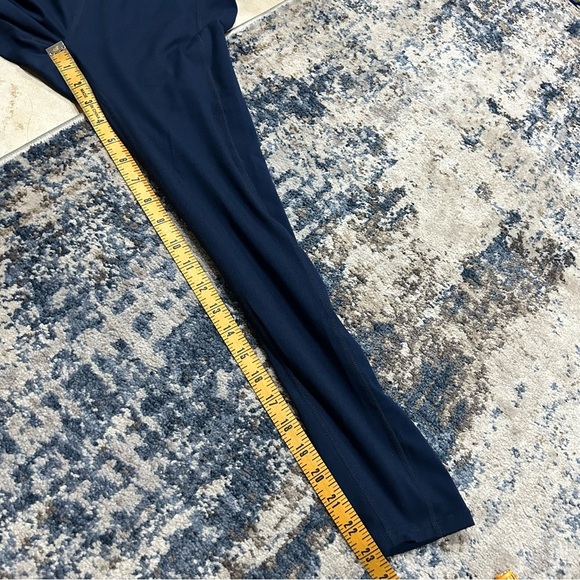 FP Movement by Free People Navy Blue Front Twist Capri Leggings Size Medium - Picture 8 of 8